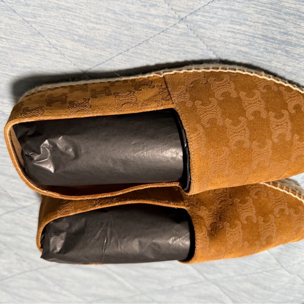 Celine Men's Tan Loafers - Picture 4 of 7